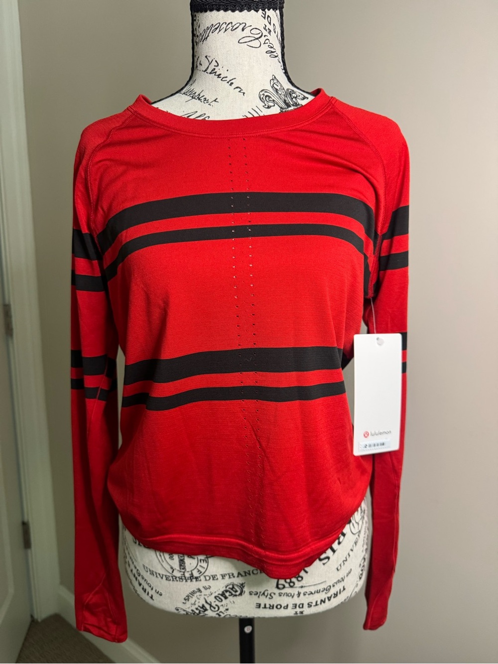 lululemon Swiftly Tech Women's Red Long-Sleeve Striped Top